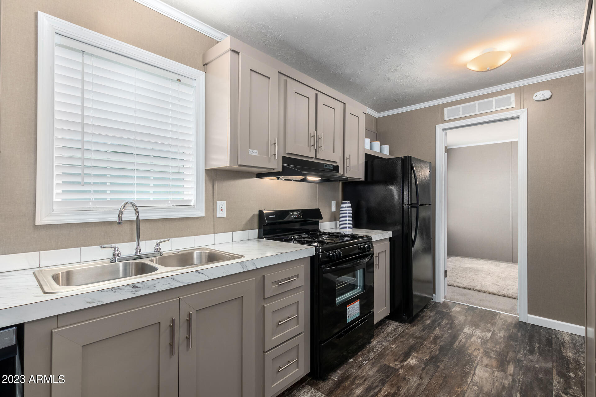 320 East McKellips Road, Unit 45 Mesa, AZ 85201 - Photo 13 of 23 Kitchen