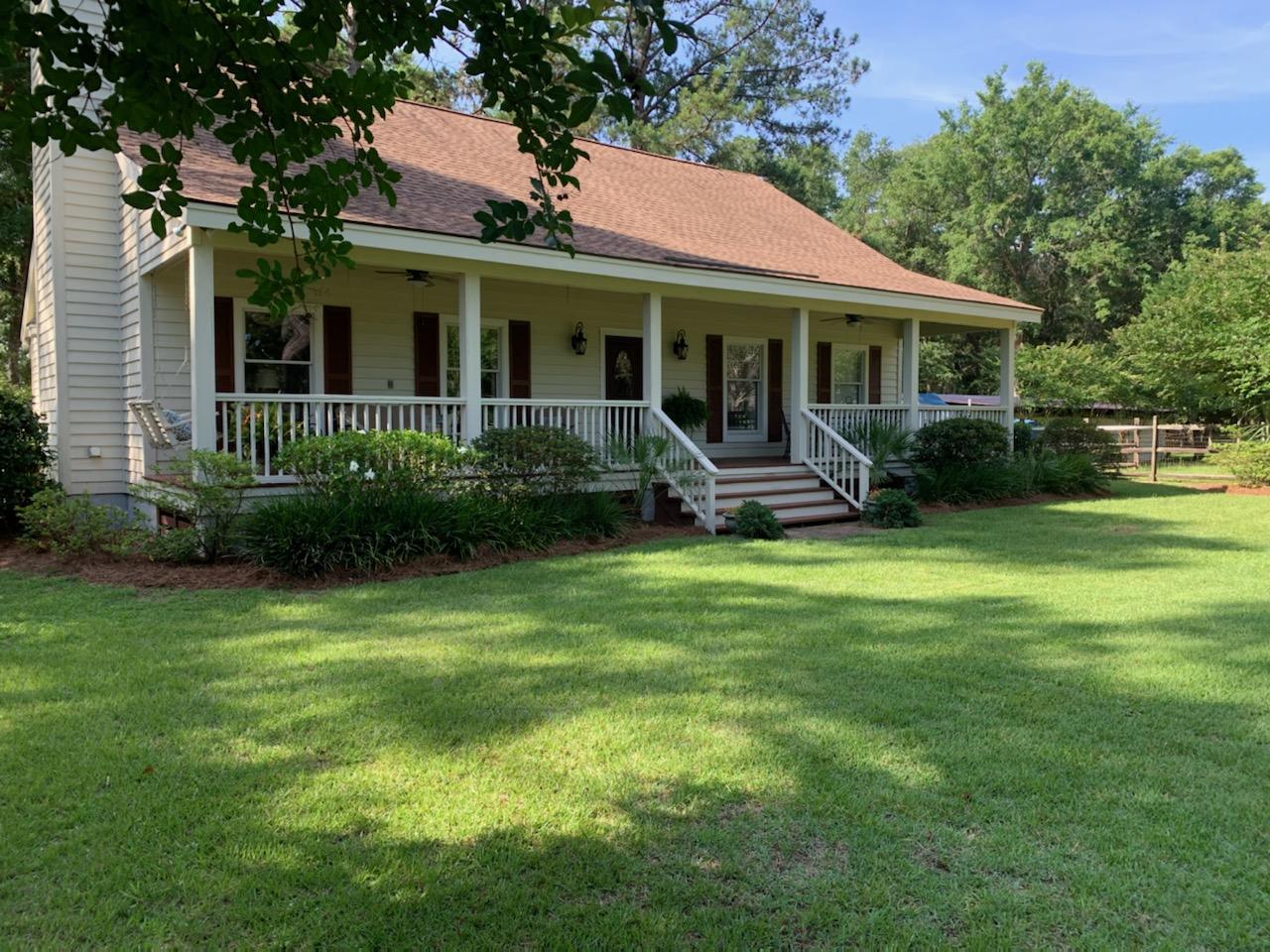 6295 Rockefeller Road Wadmalaw Island, SC 29487 - Photo 1 of 12 IMG_1422 (002)
