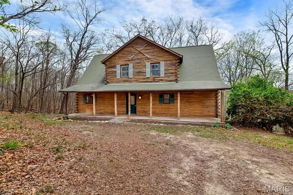 $260,000 | 1192 Quiver Court, Lake Sherwood, MO 63357