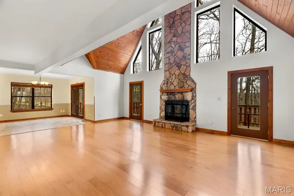 $260,000 | 1192 Quiver Court, Lake Sherwood, MO 63357