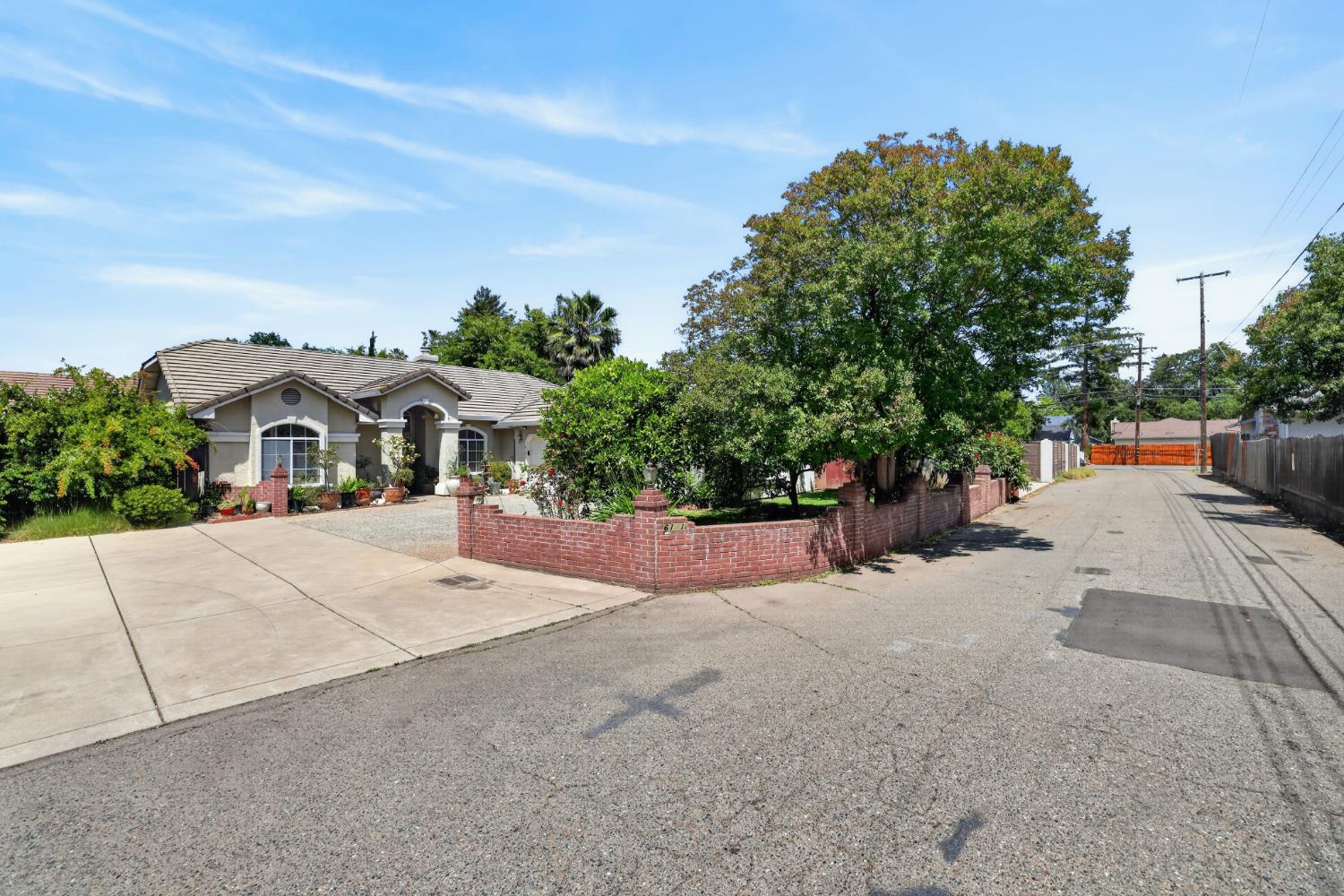 6141 Hall Lane Carmichael, CA 95608 - Photo 33 of 36