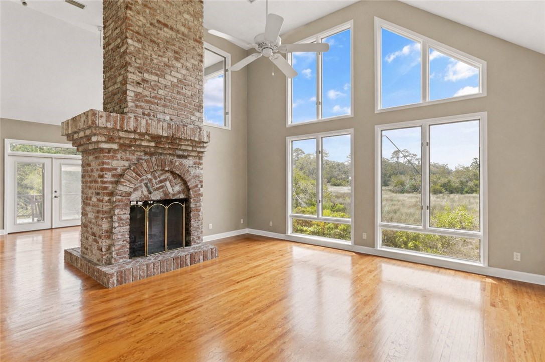 207 Military Road St. Simons Island, GA 31522 - Photo 3 of 23
