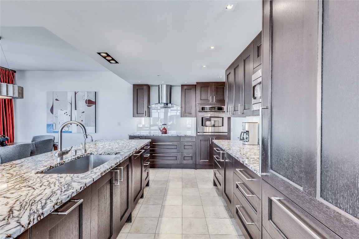 54 Rainey Street, Unit 1222 Austin, TX 78701 - Photo 12 of 40