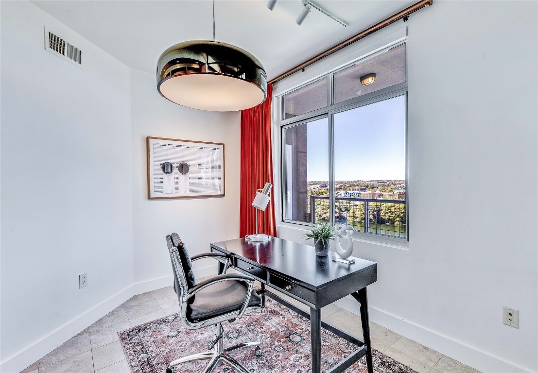 54 Rainey Street, Unit 1222 Austin, TX 78701 - Photo 18 of 40