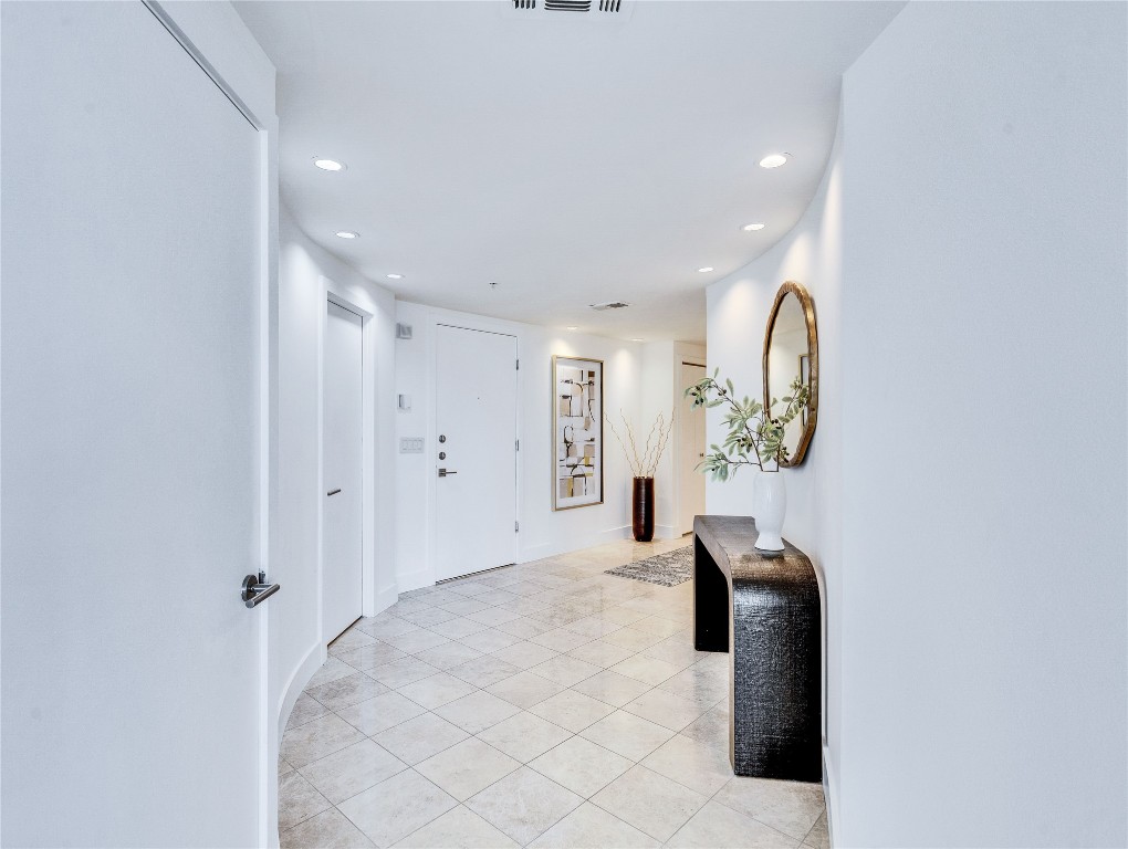 54 Rainey Street, Unit 1222 Austin, TX 78701 - Photo 26 of 40