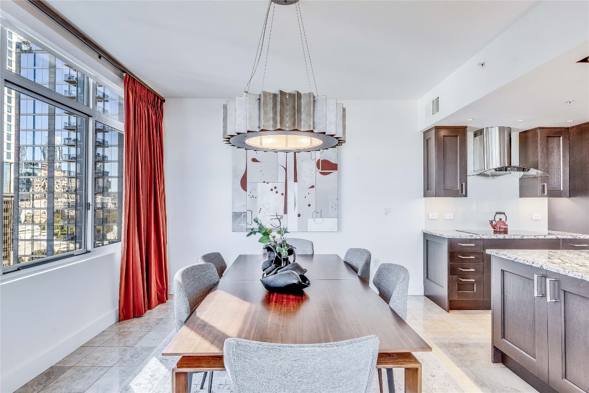 54 Rainey Street, Unit 1222 Austin, TX 78701 - Photo 9 of 40