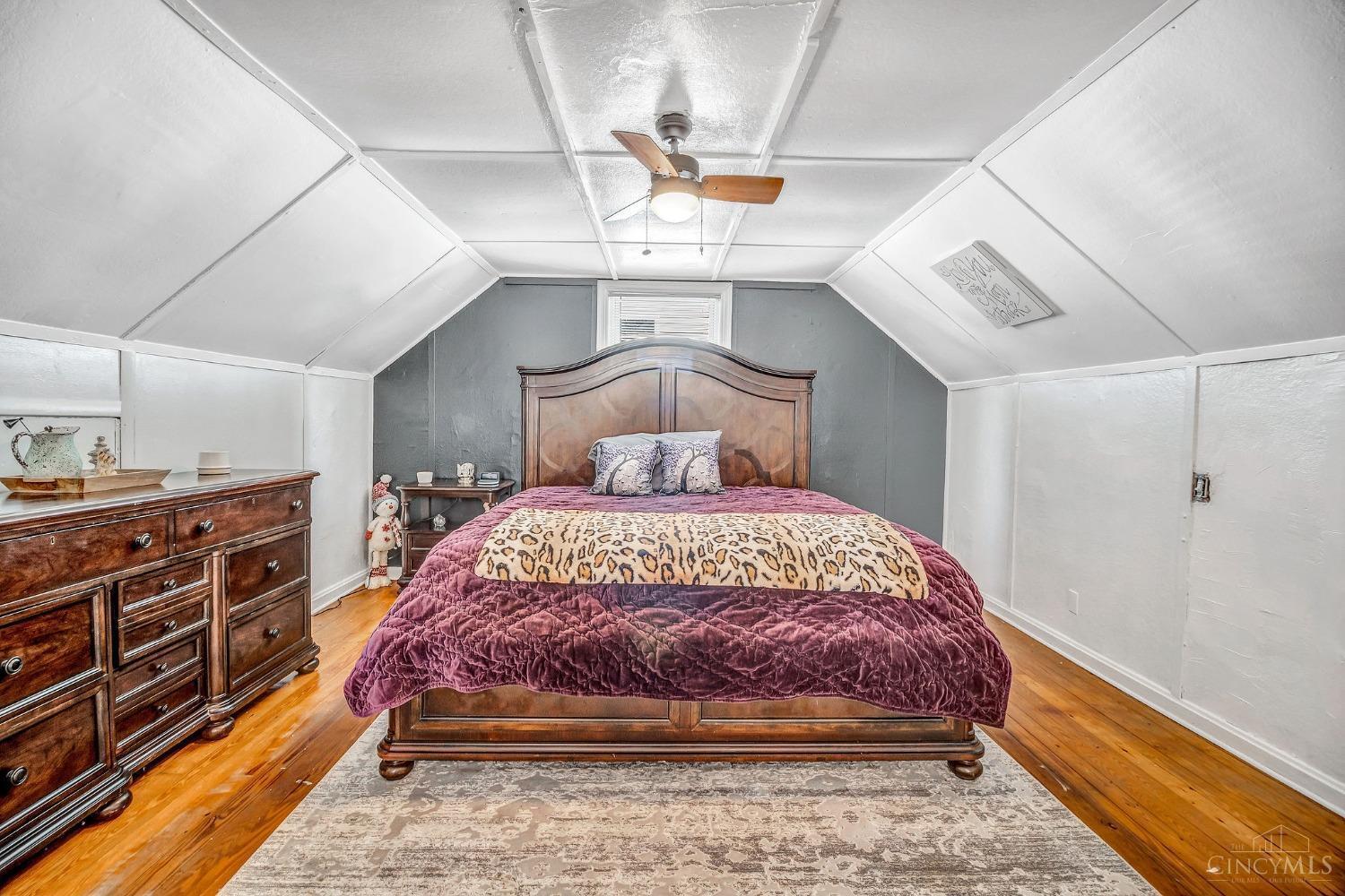 5617 Leumas Road Cincinnati, OH 45239 - Photo 17 of 35