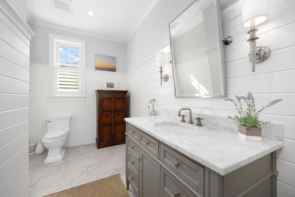 19 Michael Avenue Scituate, MA 02066 - Photo 14 of 40