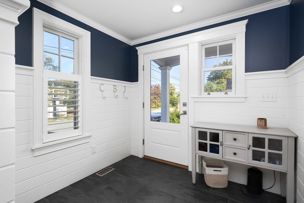 19 Michael Avenue Scituate, MA 02066 - Photo 15 of 40