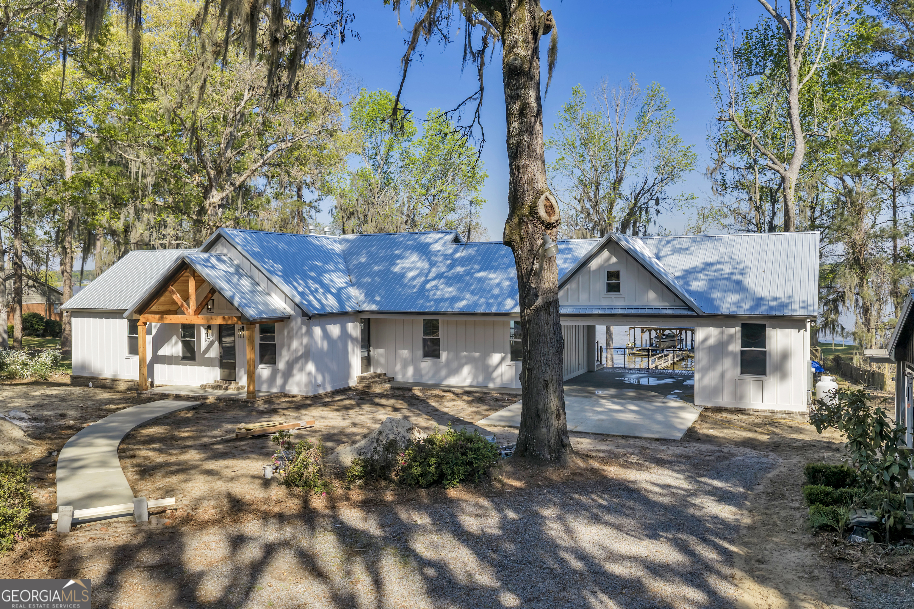 655 Flintside Drive Cobb, GA 31735 - Photo 2 of 94