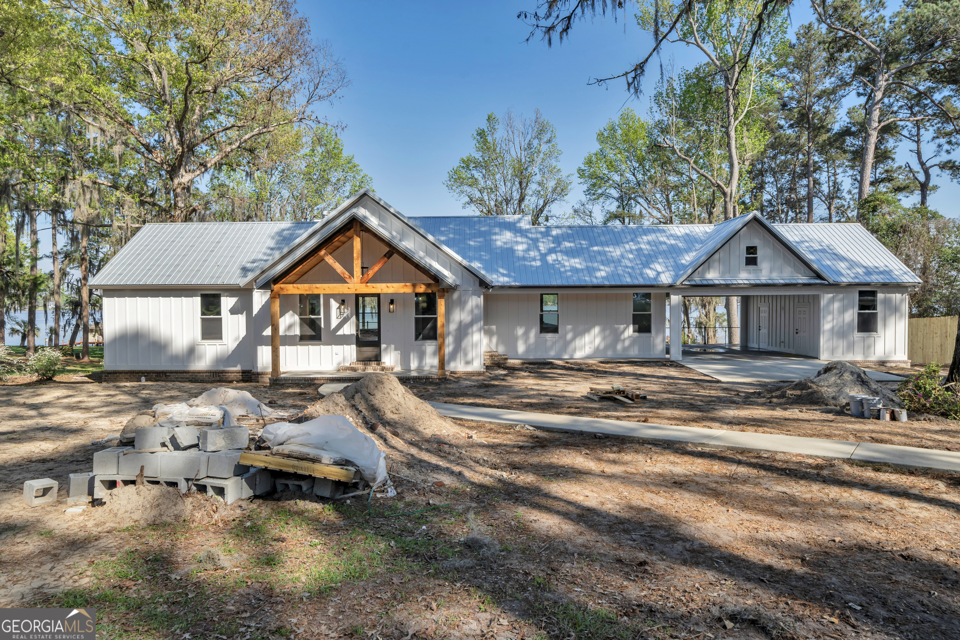 655 Flintside Drive Cobb, GA 31735 - Photo 4 of 94