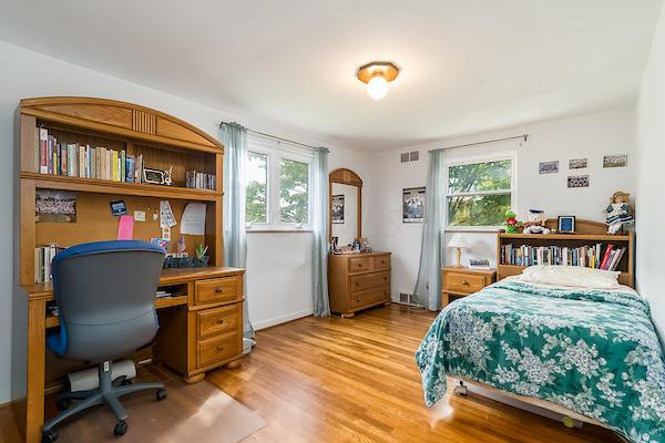 2208 Dorset Road Columbus, OH 43221 - Photo 15 of 25