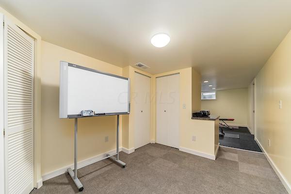 2208 Dorset Road Columbus, OH 43221 - Photo 19 of 25