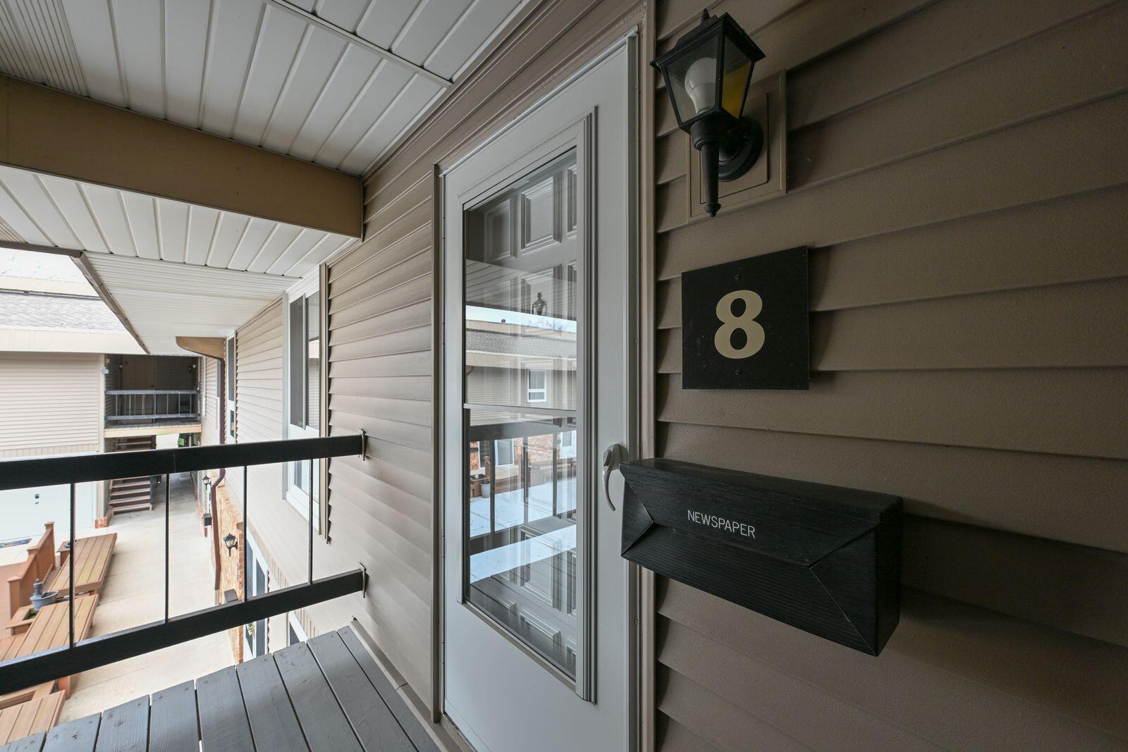 11957 West Appleton Avenue, Unit 8 Milwaukee, WI 53224 - Photo 4 of 36 Appleton03