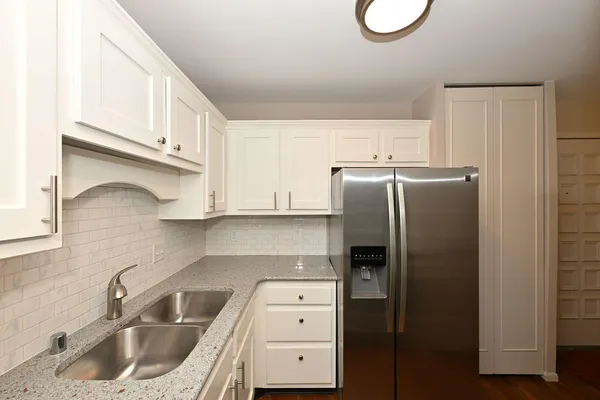 $139,900 | 11957 West Appleton Avenue, Unit 8, Milwaukee, WI 53224