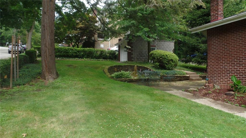 148 Beverly Road Pittsburgh, PA 15216 - Photo 9 of 24 Gallery Image 9