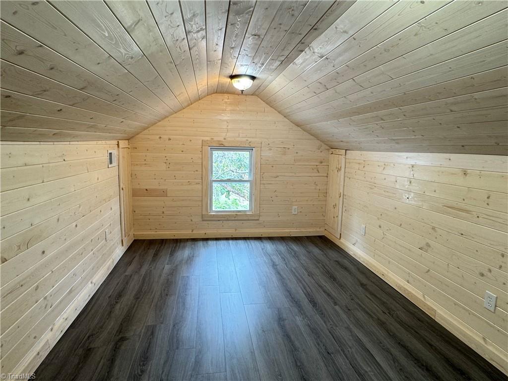 1230 Bridge Street Elkin, NC 28621 - Photo 25 of 33