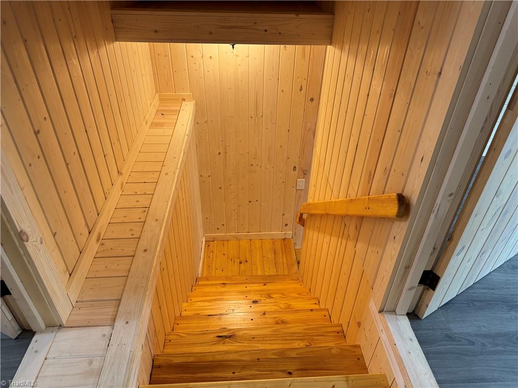 1230 Bridge Street Elkin, NC 28621 - Photo 26 of 33