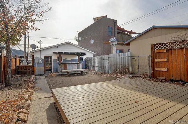 a view of a house with a garage