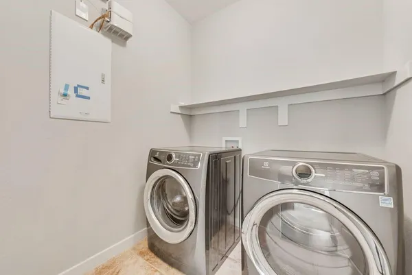 $2,350 | 1900 Spoonbill Drive, Little Elm, TX 75068