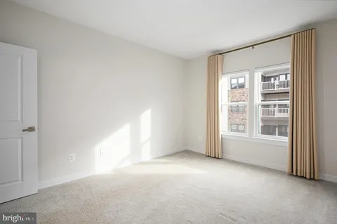 $485,000 | 46294 Mount Milstead Terrace, Unit 303, Sterling, VA 20164