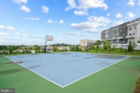 $485,000 | 46294 Mount Milstead Terrace, Unit 303, Sterling, VA 20164