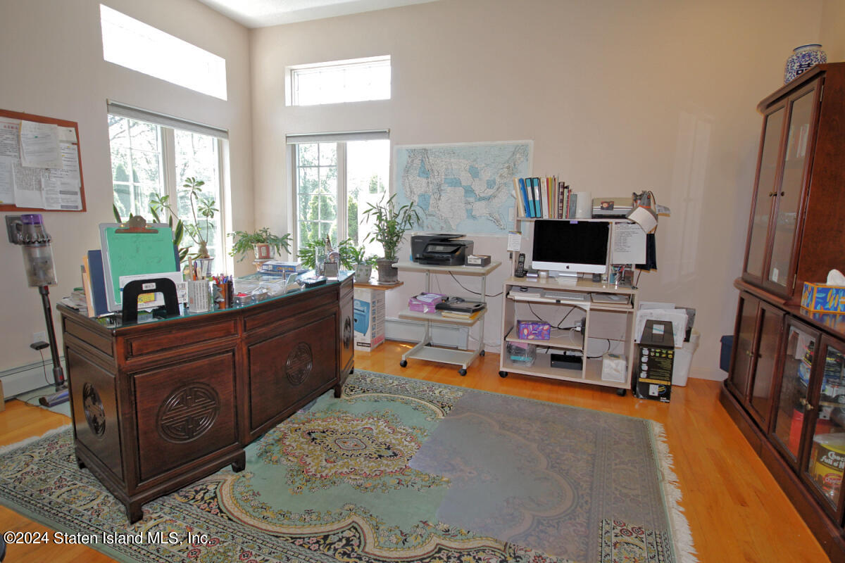 40 Charter Oak Road Staten Island, NY 10304 - Photo 22 of 56 Bedroom