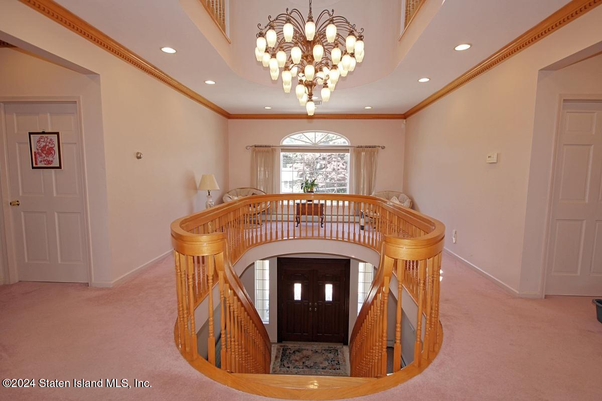 40 Charter Oak Road Staten Island, NY 10304 - Photo 25 of 56 Staircase
