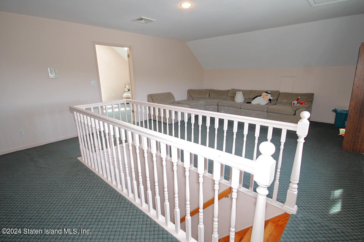 40 Charter Oak Road Staten Island, NY 10304 - Photo 44 of 56 Third Floor