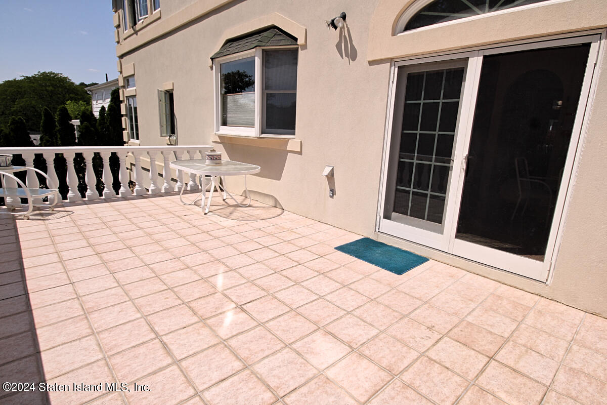 40 Charter Oak Road Staten Island, NY 10304 - Photo 54 of 56 Balcony