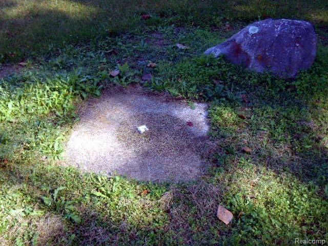 1353 North Maple Leaf Road Lapeer, MI 48446 - Photo 39 of 44 camp refuse.jpg