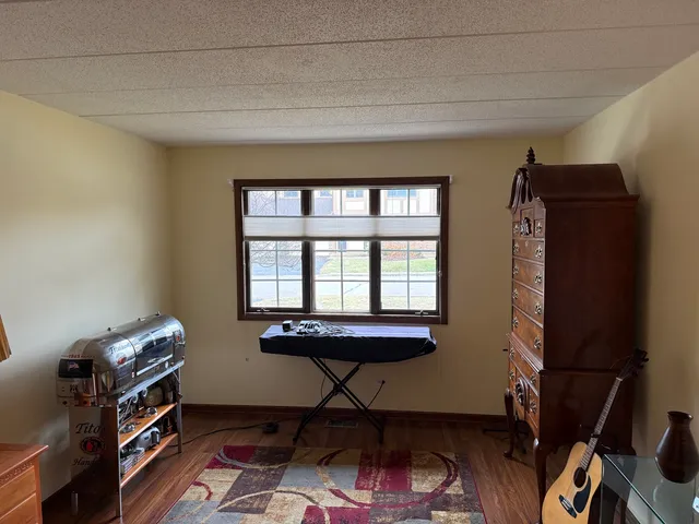 $305,000 | 7624 Arquilla Drive, Unit 1A, Palos Heights, IL 60463