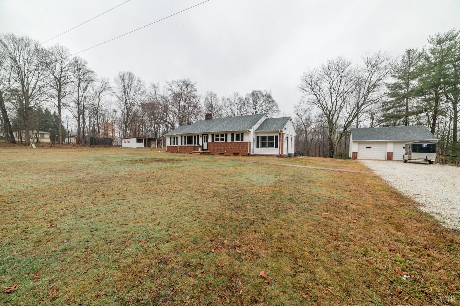 286 Flat Woods Road Amherst, VA 24521 - Photo 57 of 58 a view of a yard with a house
