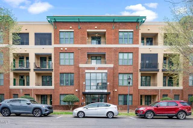 a car parked in front of a building