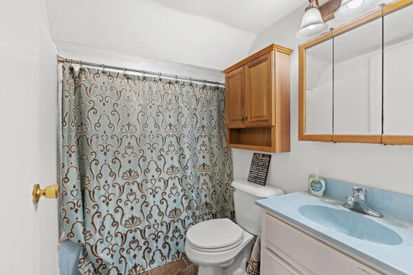 3093 Devondale Road Rochester Hills, MI 48309 - Photo 9 of 50 007_oAWp