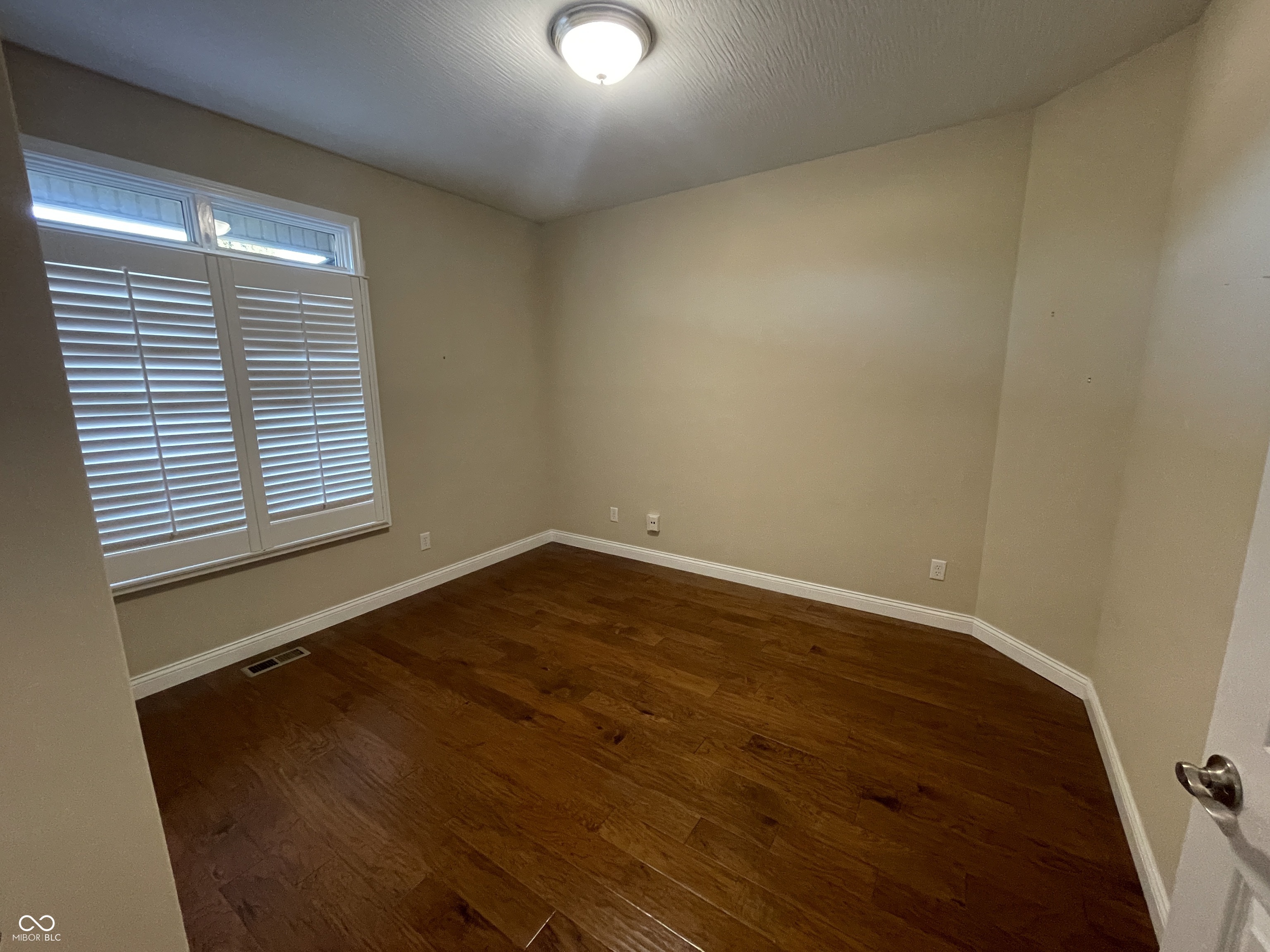 5920 Shellbark Court Columbus, IN 47201 - Photo 15 of 28 Gallery Image 15