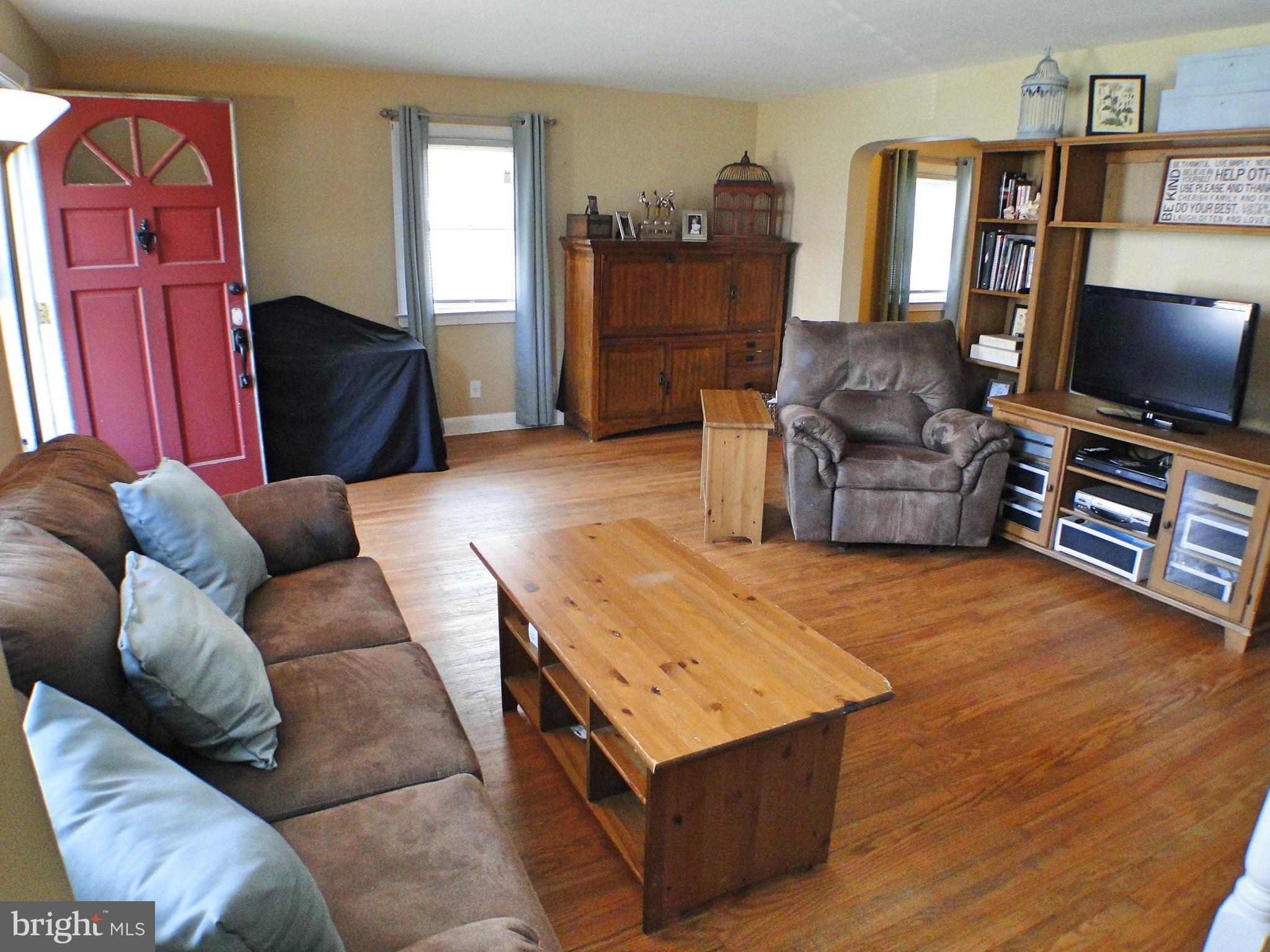 223 East Avon Road Brookhaven, PA 19015 - Photo 28 of 28 Gallery Image 28