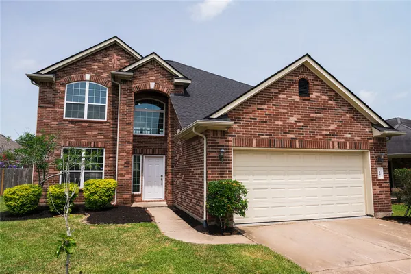 $389,000 | 15 Mira Loma Drive, Manvel, TX 77578
