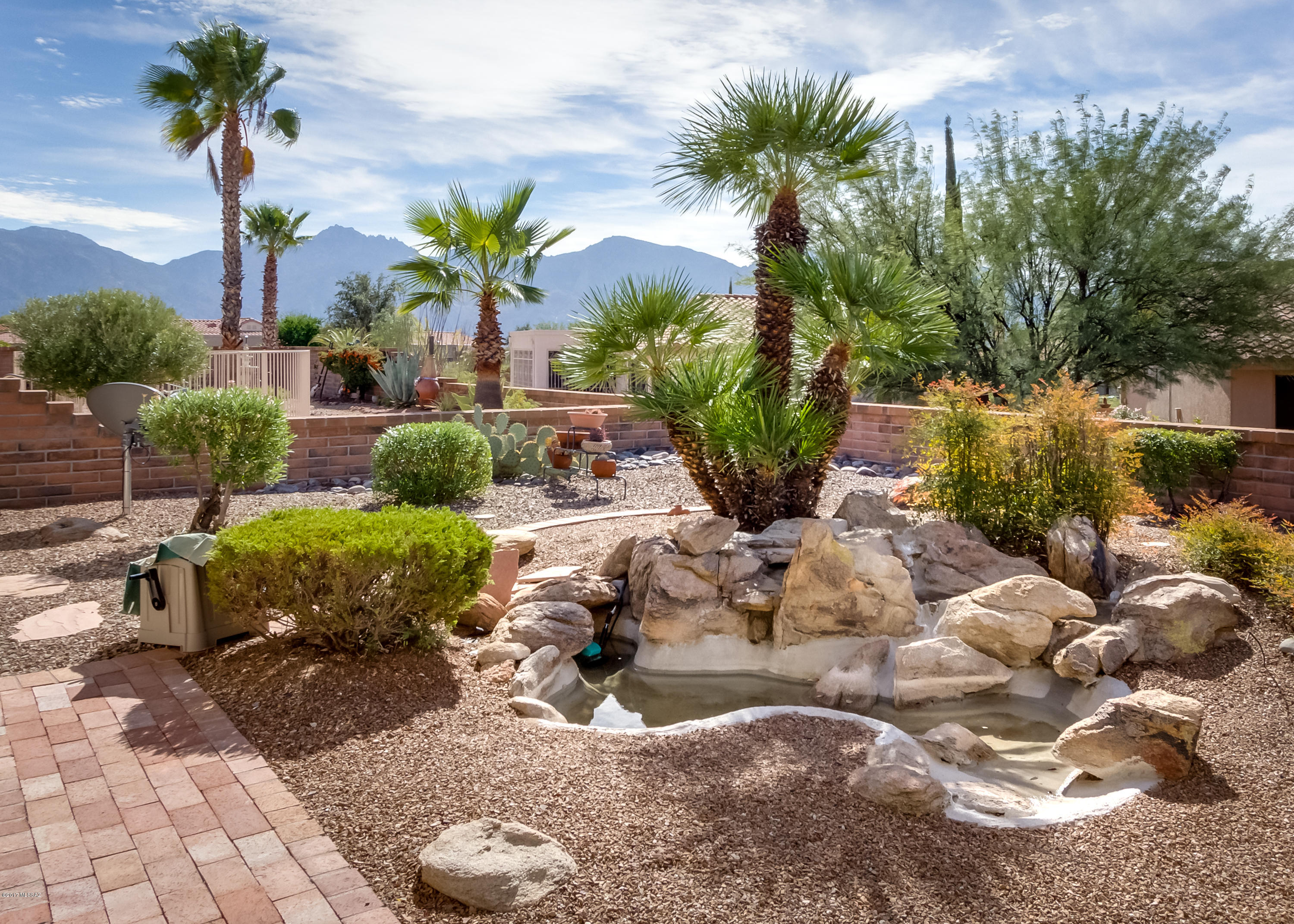 980 East Rising Sun Drive Oro Valley, AZ 85755 - Photo 7 of 32