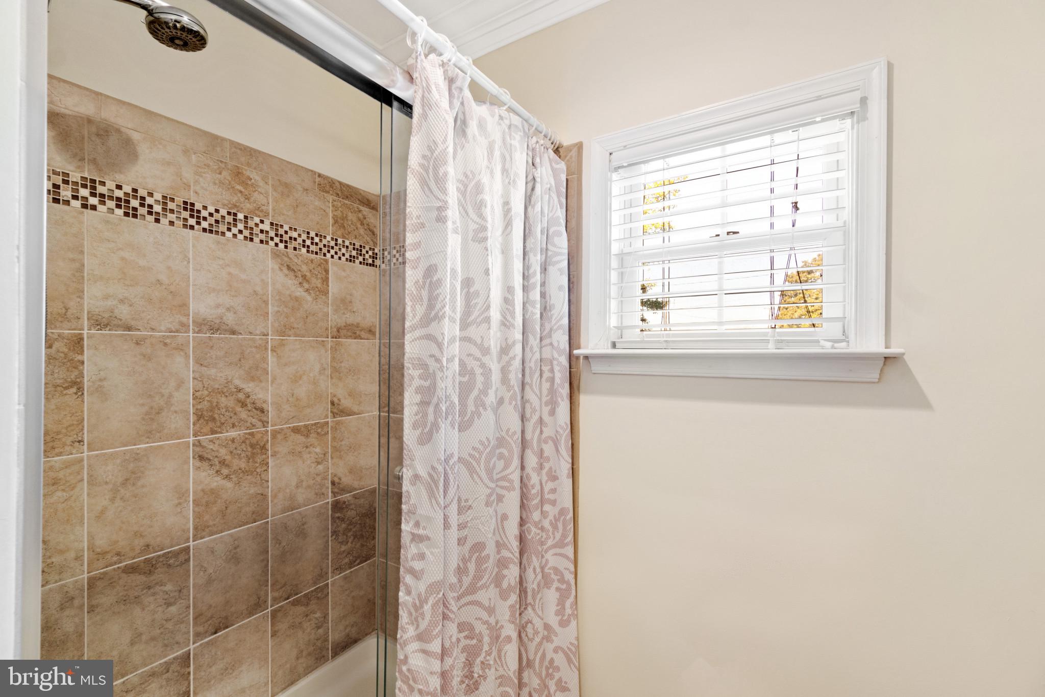 7230 Sollers Point Road Dundalk, MD 21222 - Photo 13 of 39 Gallery Image 13