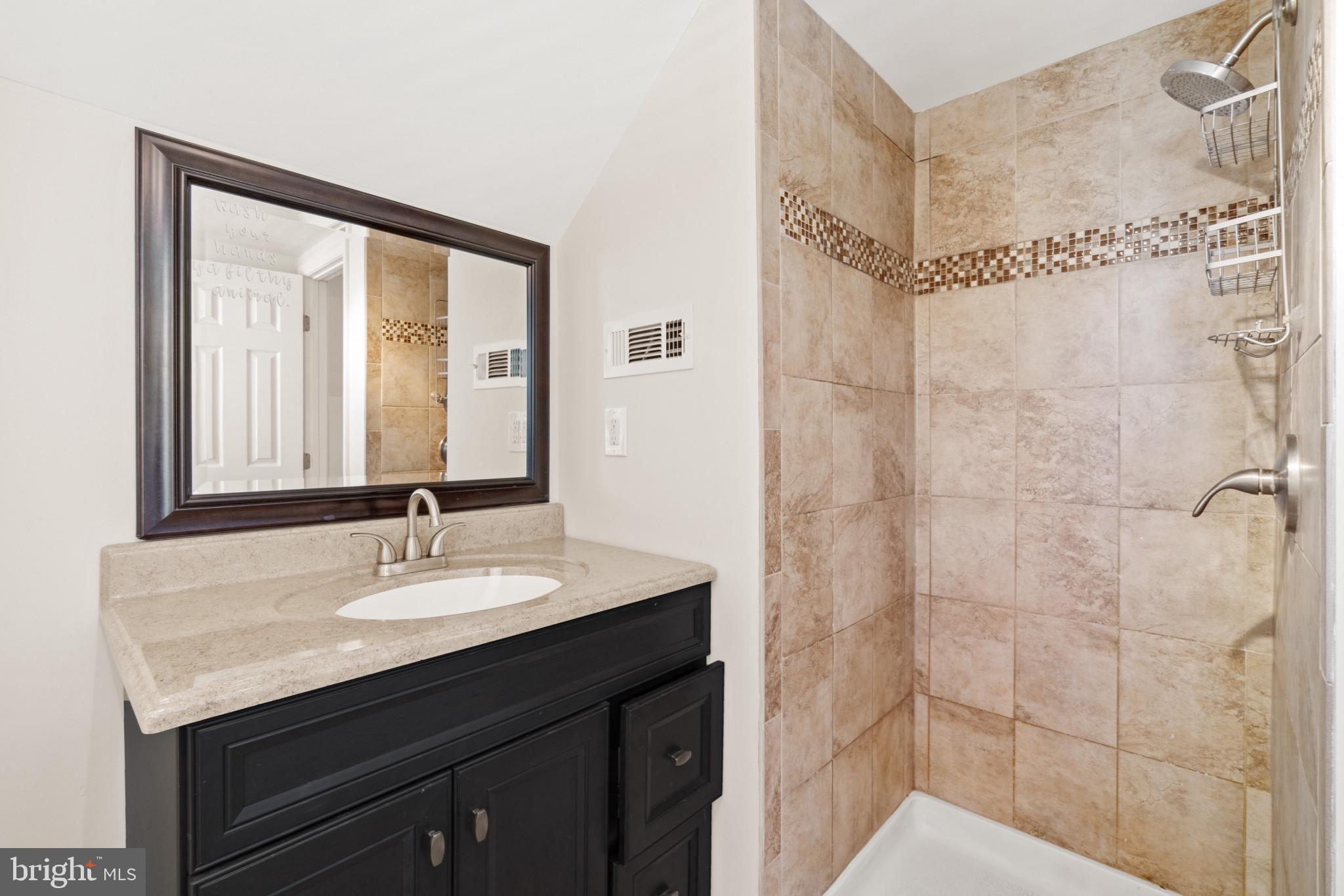 7230 Sollers Point Road Dundalk, MD 21222 - Photo 27 of 39 Gallery Image 27