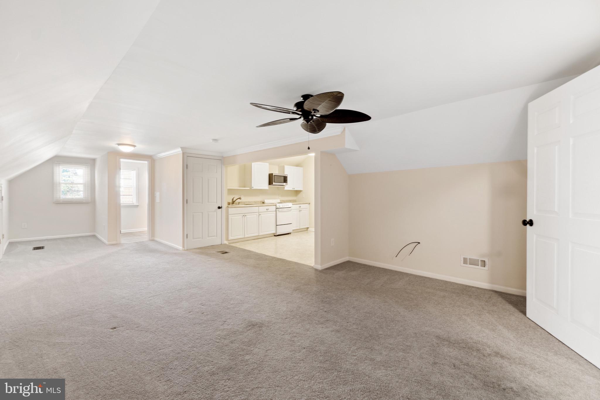 7230 Sollers Point Road Dundalk, MD 21222 - Photo 29 of 39 Gallery Image 29