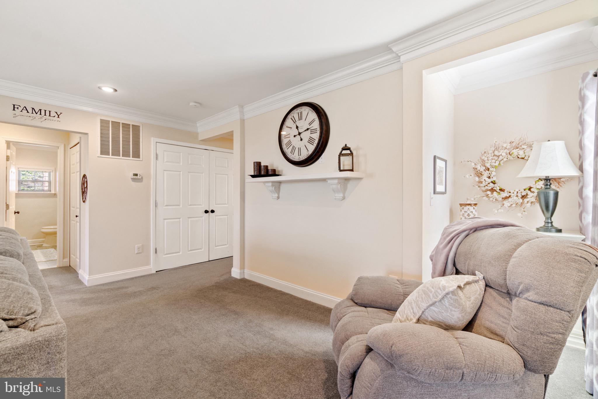 7230 Sollers Point Road Dundalk, MD 21222 - Photo 8 of 39 Gallery Image 8