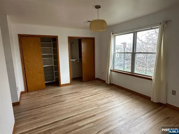 $900,000 | 408 Jersey Street, Harrison, NJ 07029