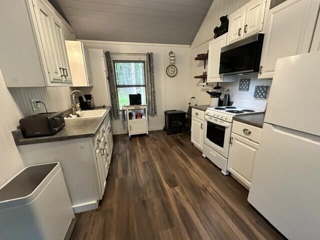 1196 Edes Falls Road Harrison, ME 04040 - Photo 4 of 22 Kitchen