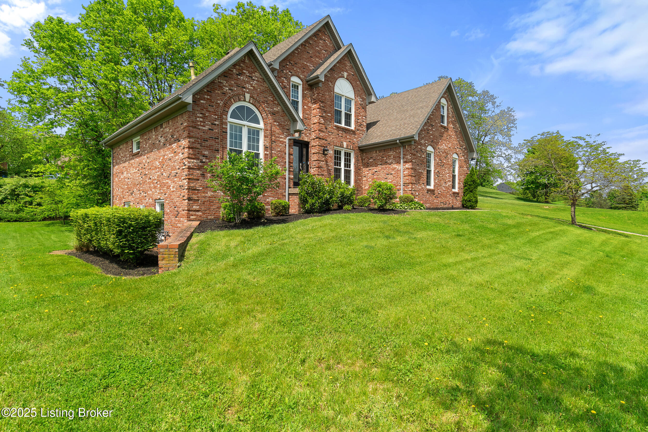 10307 Stone School Road Prospect, KY 40059 - Photo 2 of 81 10307 Stone School Rd