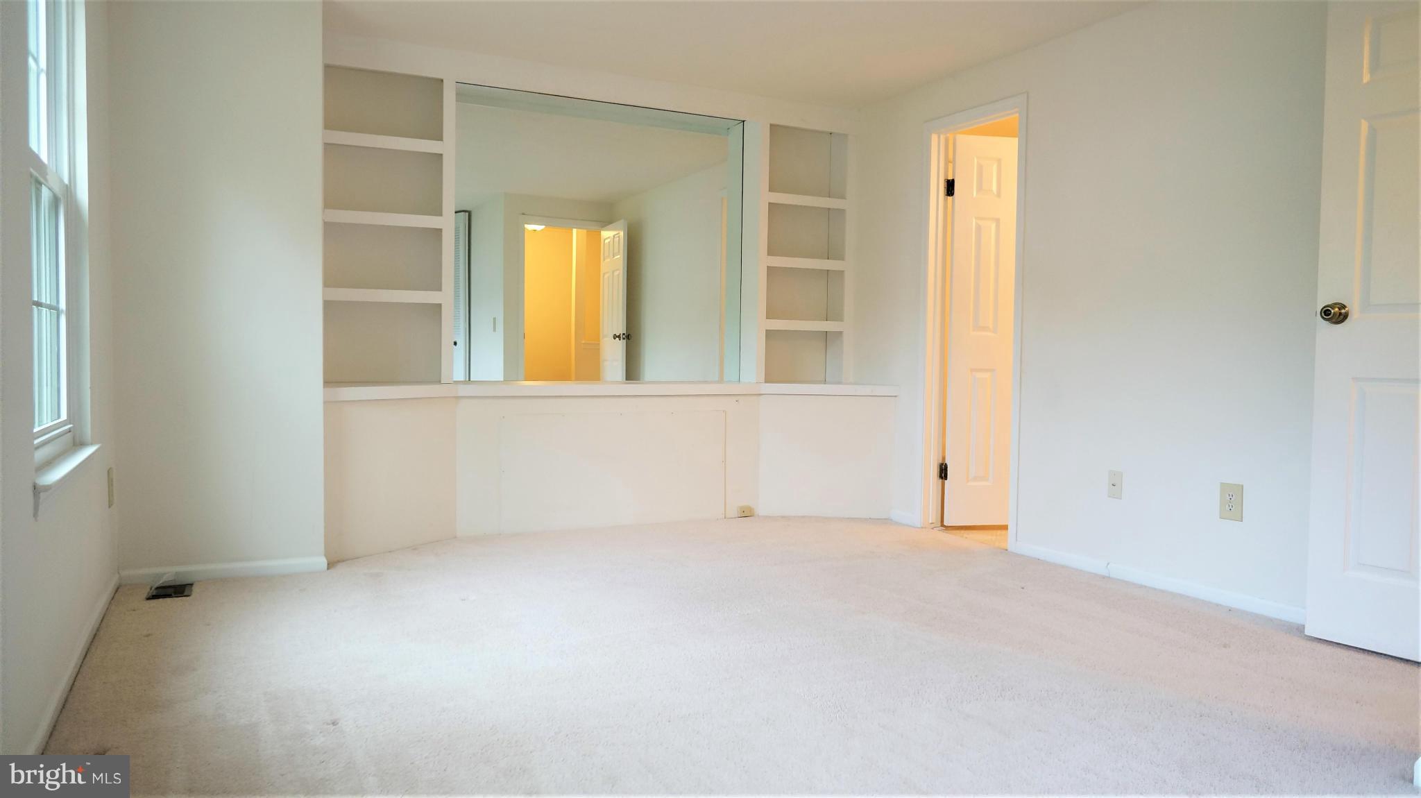 1672 Bayfield Way Reston, VA 20194 - Photo 15 of 30 Bedroom (Master)