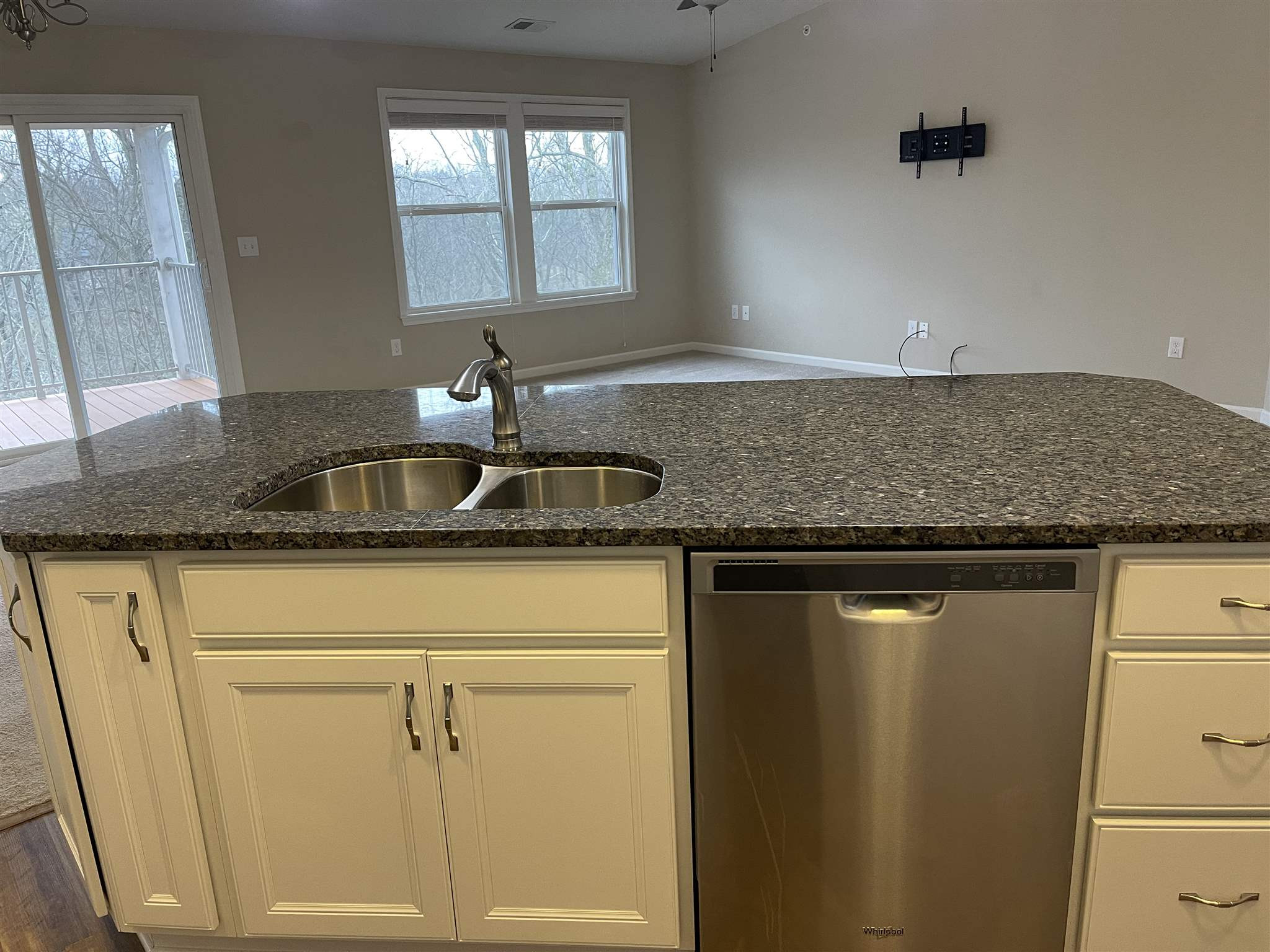 4060 Country Mill Ridge, Unit 304 Burlington, KY 41005 - Photo 18 of 22 Gallery Image 18