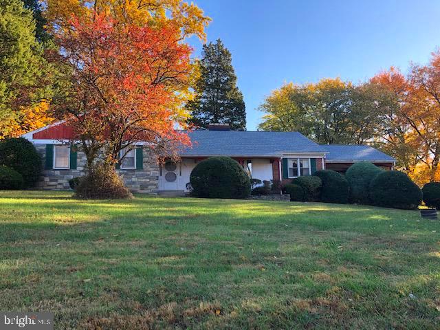 11801 Seven Locks Road Potomac, MD 20854 - Photo 1 of 10 Front of the house