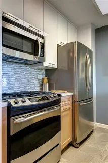 $6,200 | 10 River Road, Unit 10007M | Roosevelt Island